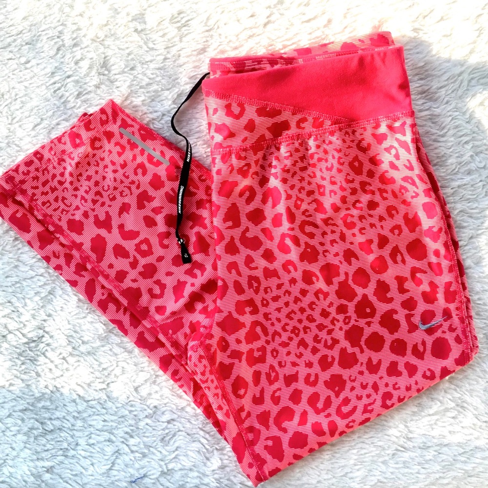 Nike Dri-Fit XL Quarter Length